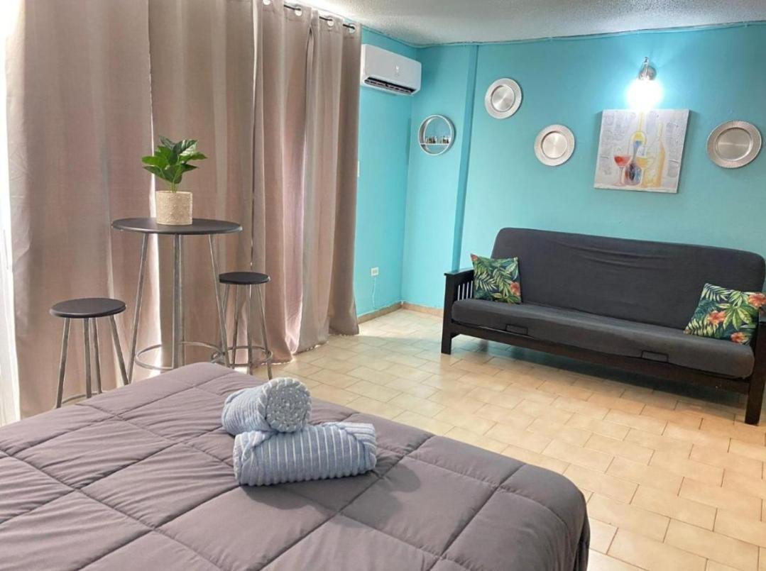St Tropez Apartamento San Juan Exterior foto